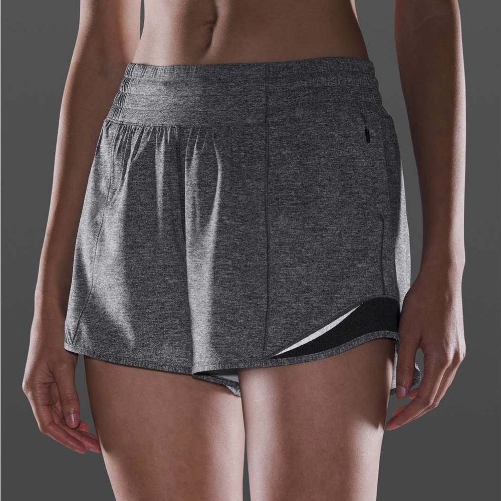 Lululemon Athletica Hotty Hot Shorts 4 inch